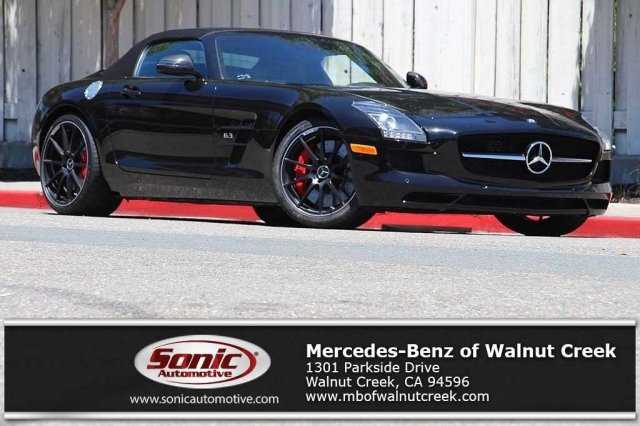 Mercedes-Benz SLS-Class