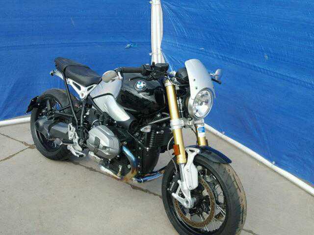 BMW R nineT