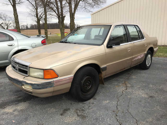 Dodge Spirit