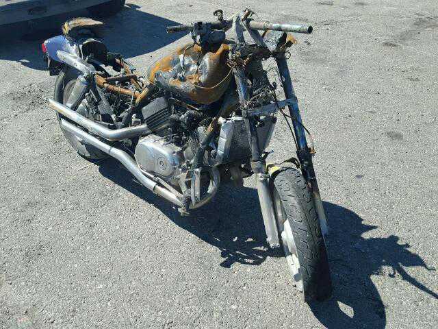 Honda VFR800Fi (INTERCEPTOR)