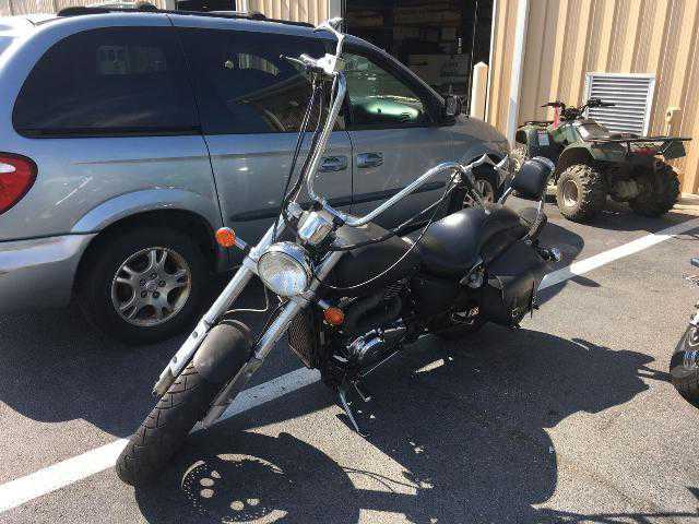 Suzuki VZ800