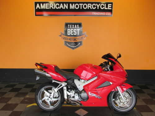 Honda VFR800 (INTERCEPTOR)