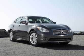 Infiniti M56