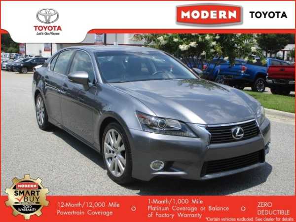 LEXUS