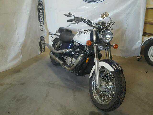 Honda VT1100C2 (SHADOW ACE)