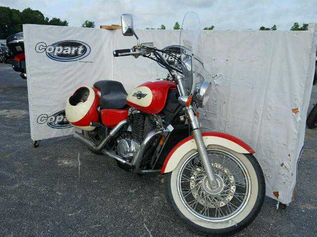 Honda VT1100C2 (SHADOW ACE)