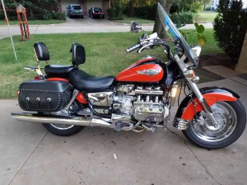 Honda GL1500C (VALKYRIE)