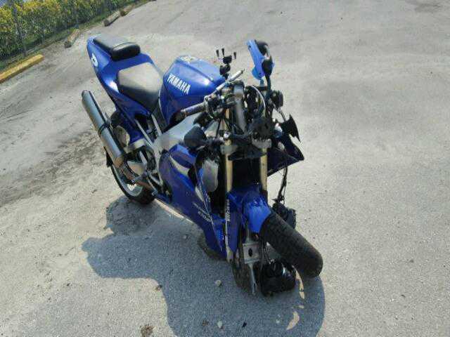 YAMAHA