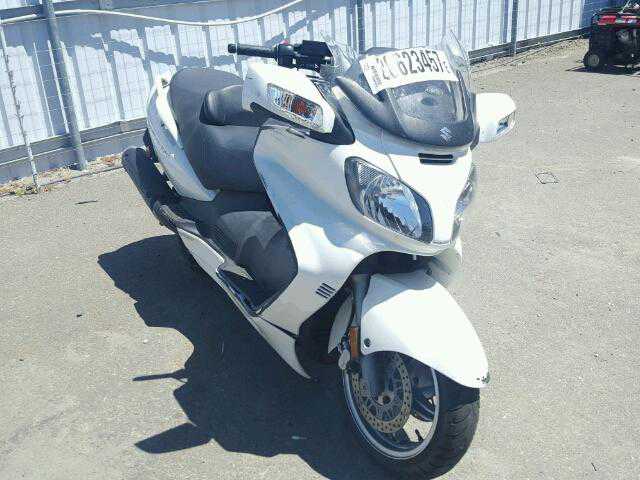 Suzuki AN650