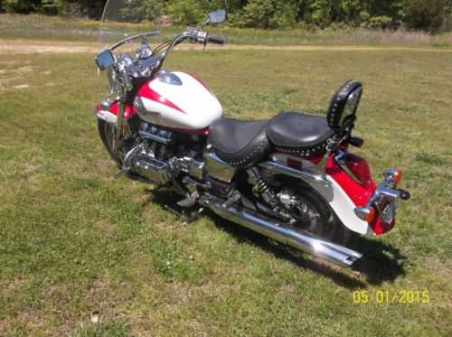 Honda GL1500C (VALKYRIE)