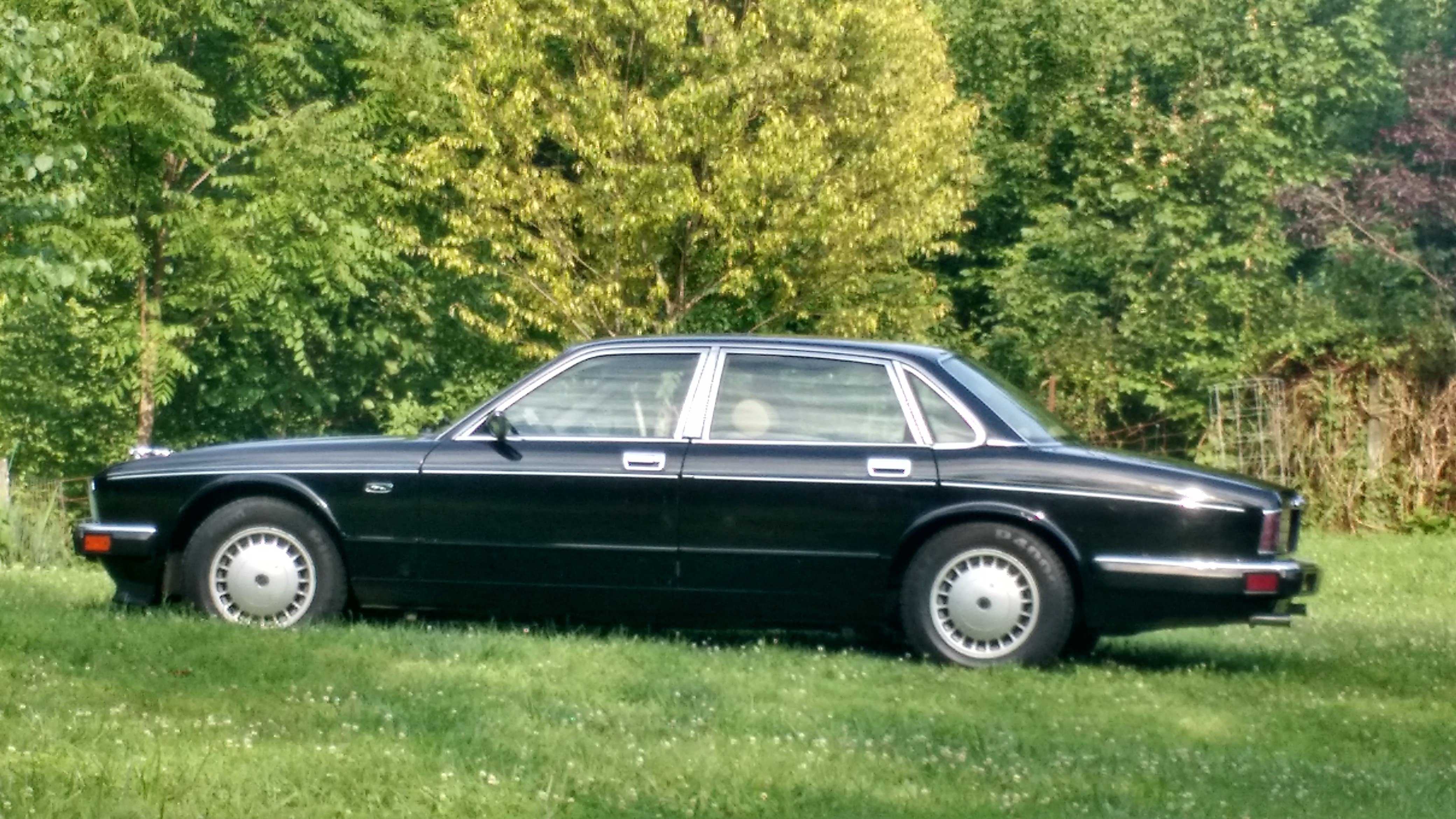 Jaguar Vanden Plas