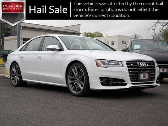 Audi S8