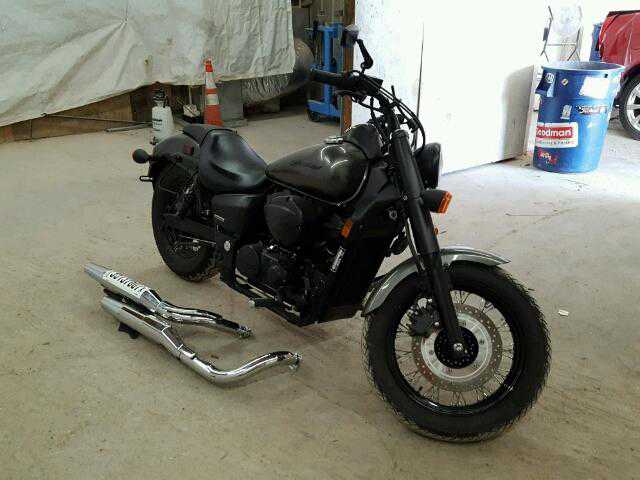 Honda VT750 (Shadow Phantom)