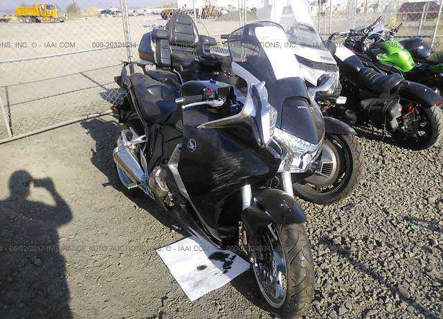 Honda VFR1200FD/VFR1200F