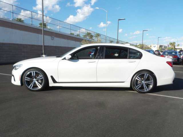 2017 BMW 750i / B7