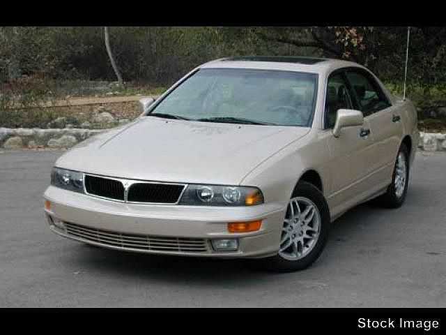 Mitsubishi Diamante