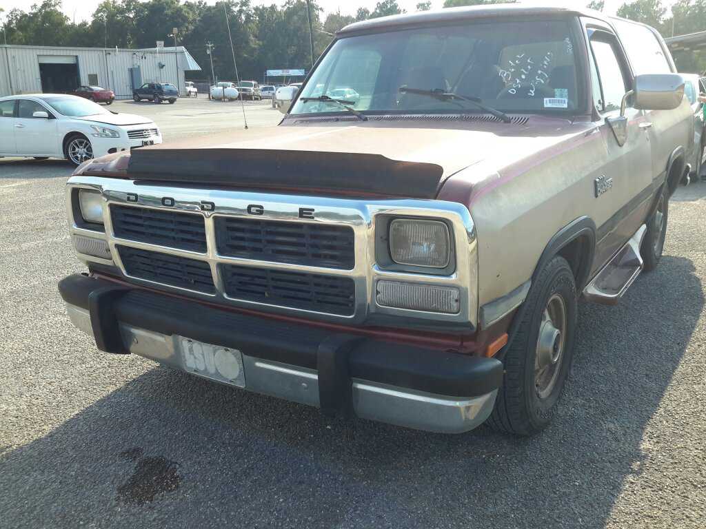Dodge Ramcharger