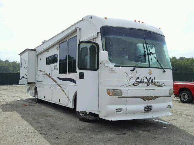 2004 FREIGHTLINER XC Chassis