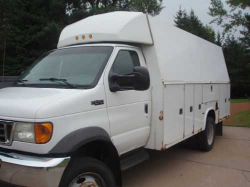 Ford E-550