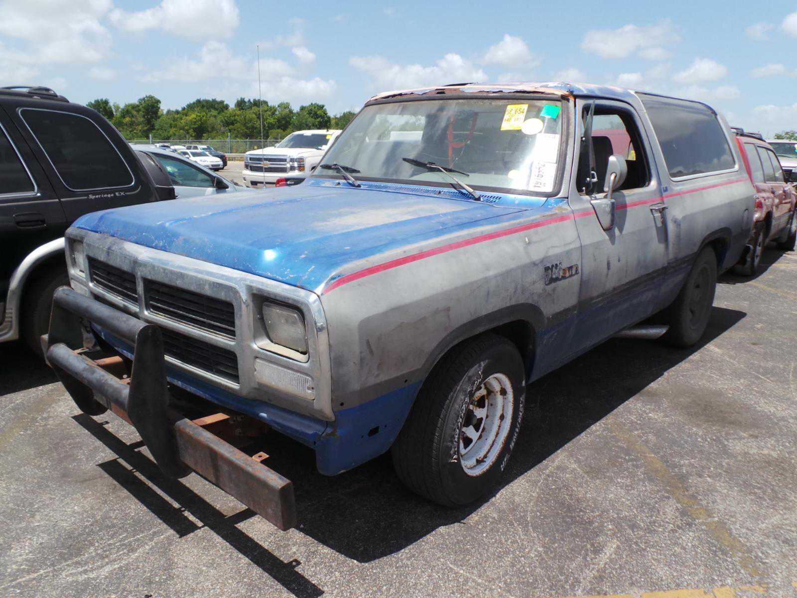 Dodge Ramcharger