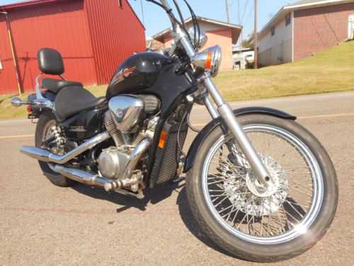 Honda VT600C (SHADOW VLX)
