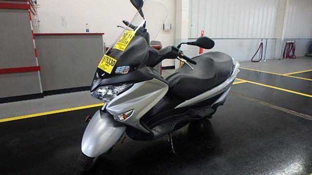 Suzuki UH200L