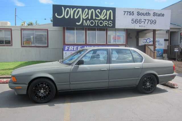 BMW 735iL