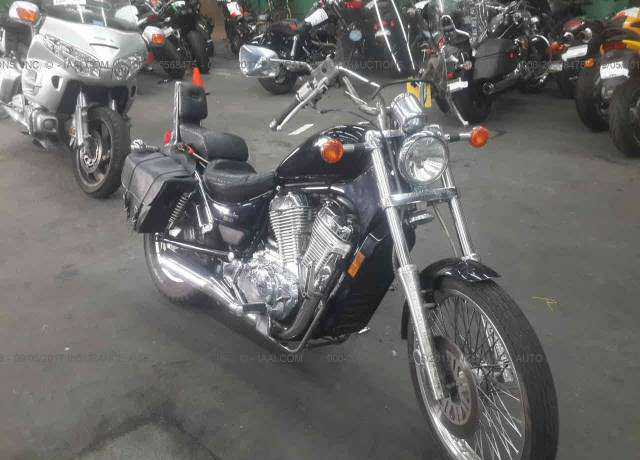 Suzuki VS800GL