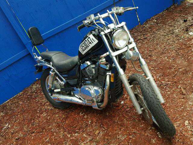 Suzuki VS800