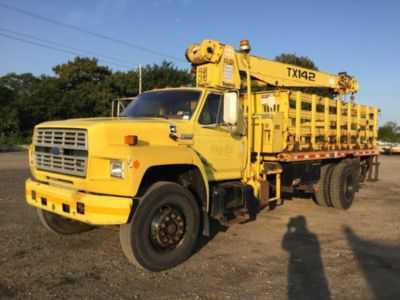 Ford F-800