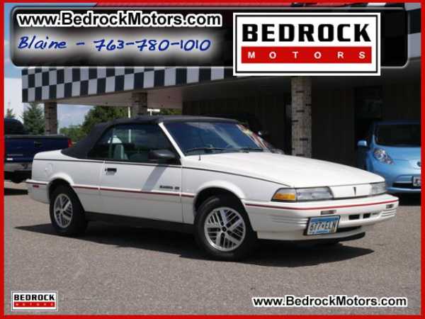 Pontiac Sunbird
