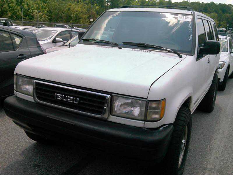 Isuzu Trooper