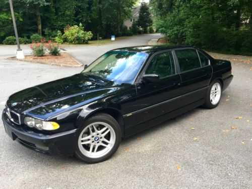BMW 750i