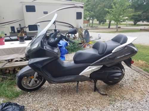 Honda FSC600 (Silver Wing)