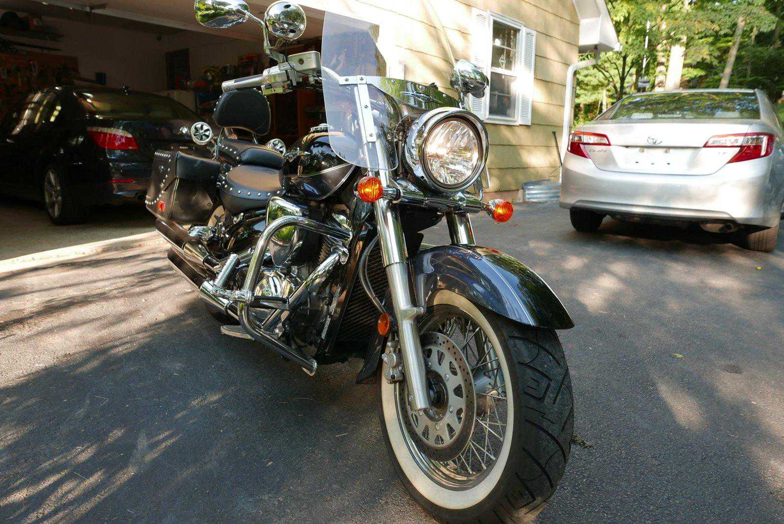 Suzuki VL800CL/VL800L/VL800TL
