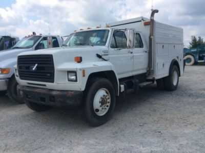 Ford F-800
