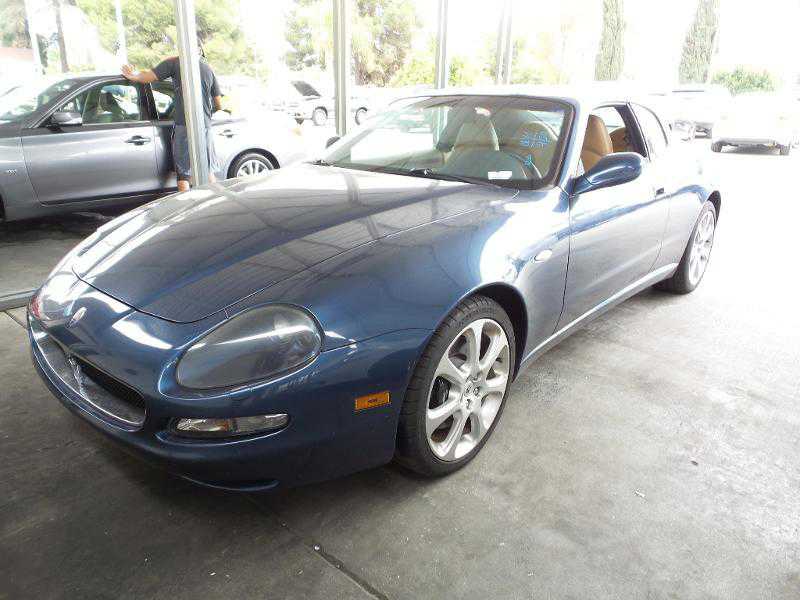 Maserati Coupe