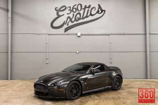 Aston Martin V12 Vantage