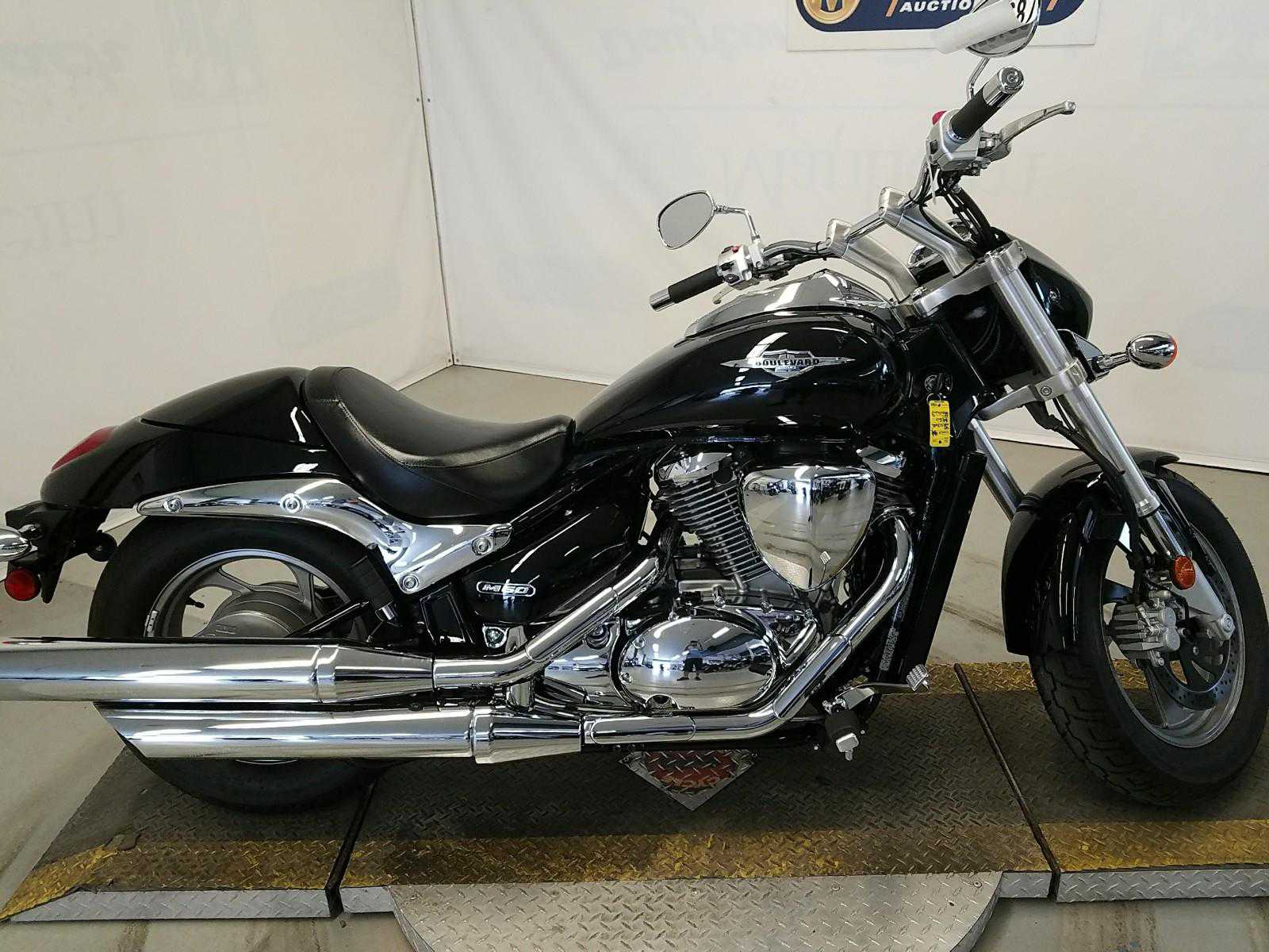 Suzuki VZ800L