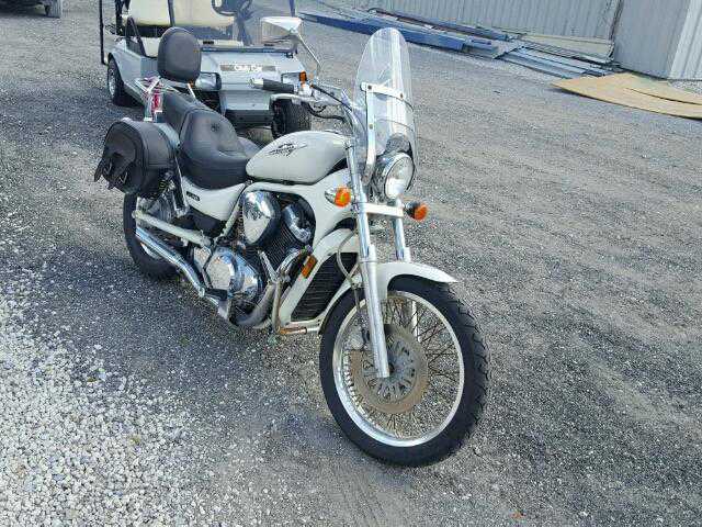 Suzuki VS800