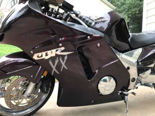 Honda CBR1100XX