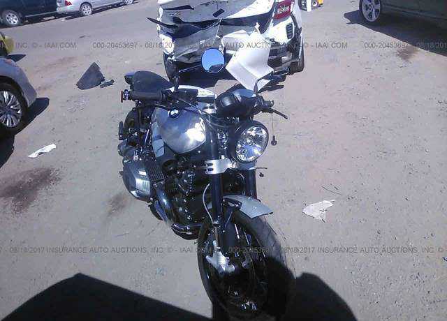 BMW R nineT