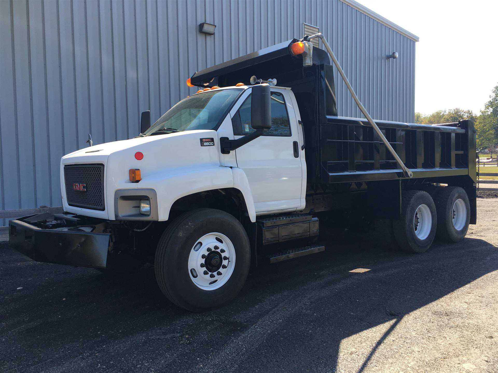 GMC C8