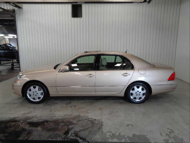 2003 Lexus LS