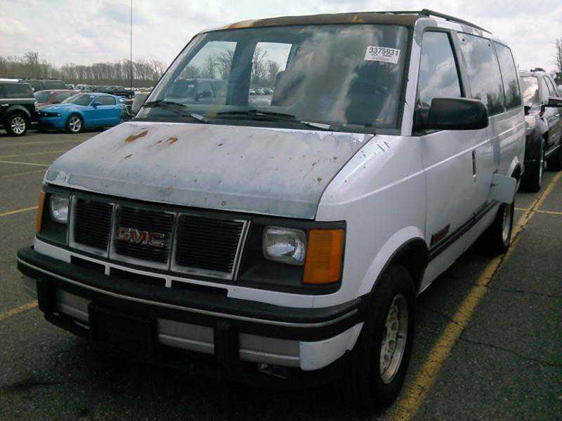 GMC Safari