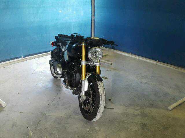 BMW R nineT