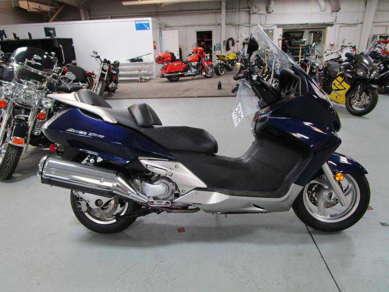 Honda FSC600 (Silver Wing)