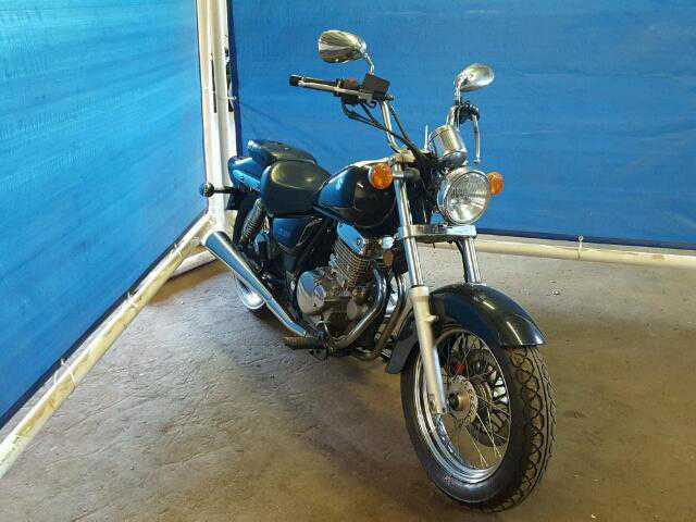 Suzuki GZ250