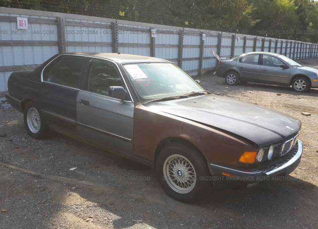 BMW 740i