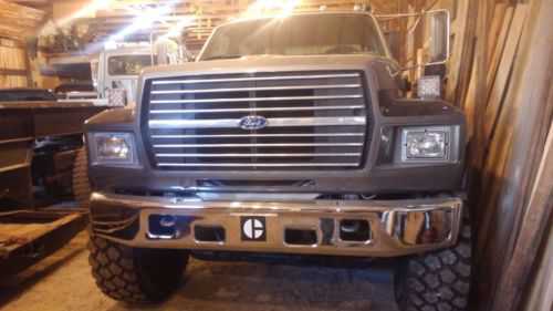 Ford F-800